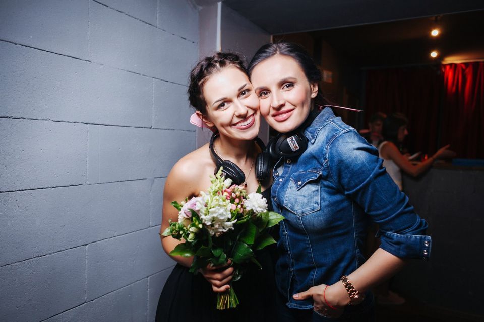 Анастасия Калина и Мила Нитич ANTIkinoteatr4