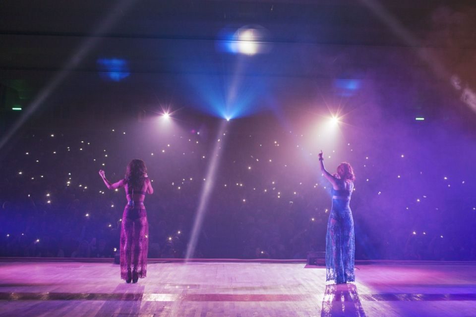 TOUR4