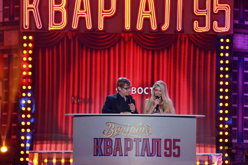 Вечерний Квартал в Греции 3