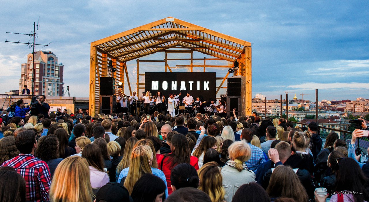 MONATIK ROOF 19